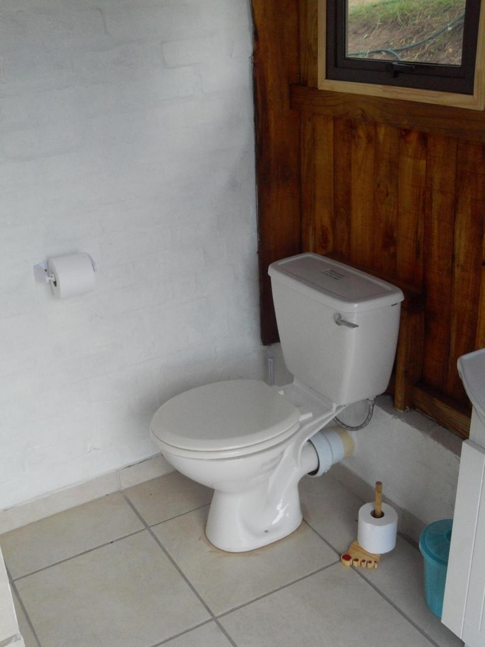 Sedgefield Huts Hotel Bagian luar foto