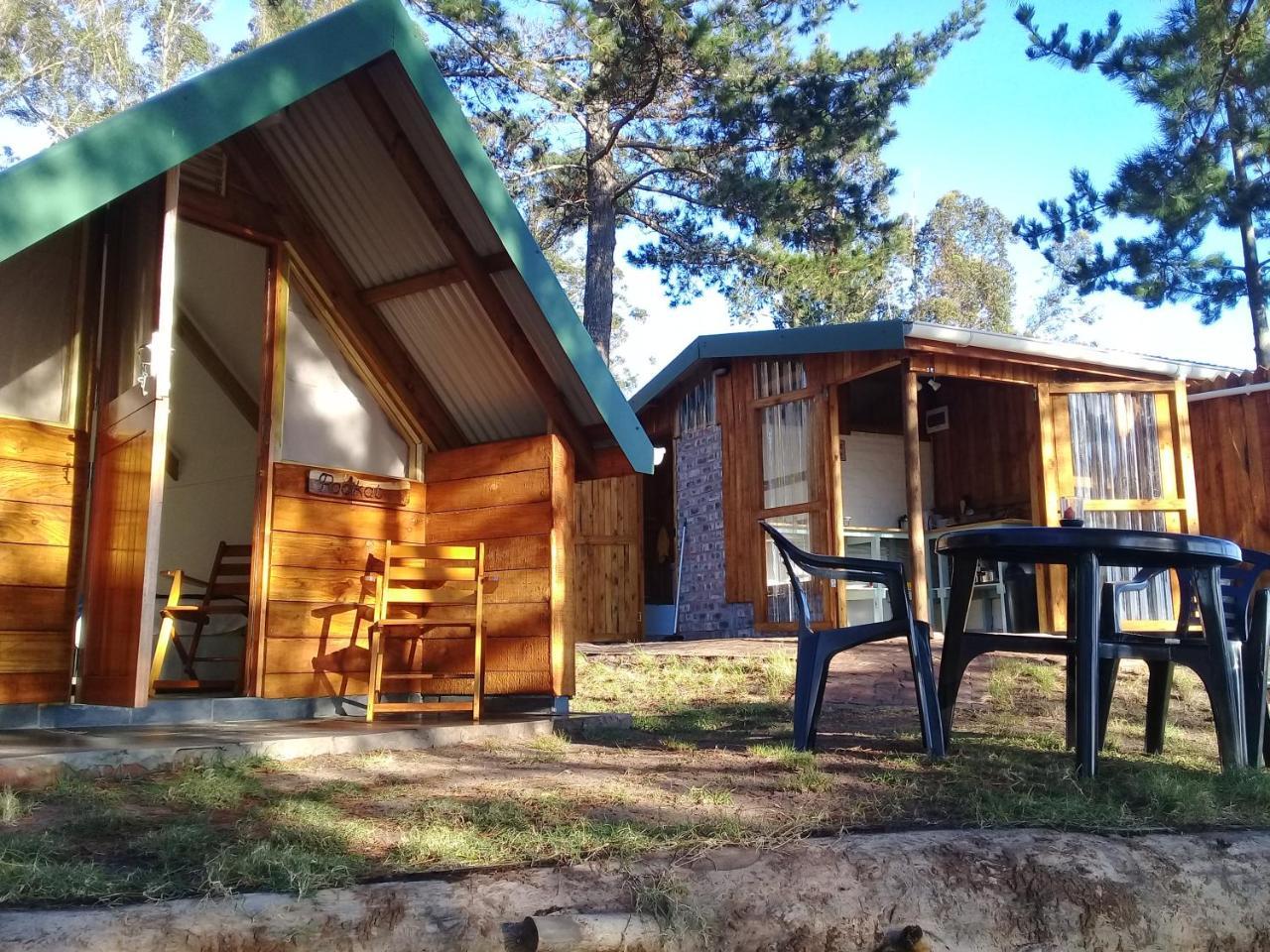 Sedgefield Huts Hotel Bagian luar foto