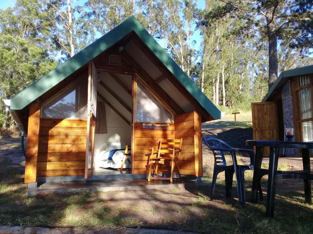 Sedgefield Huts Hotel Bagian luar foto