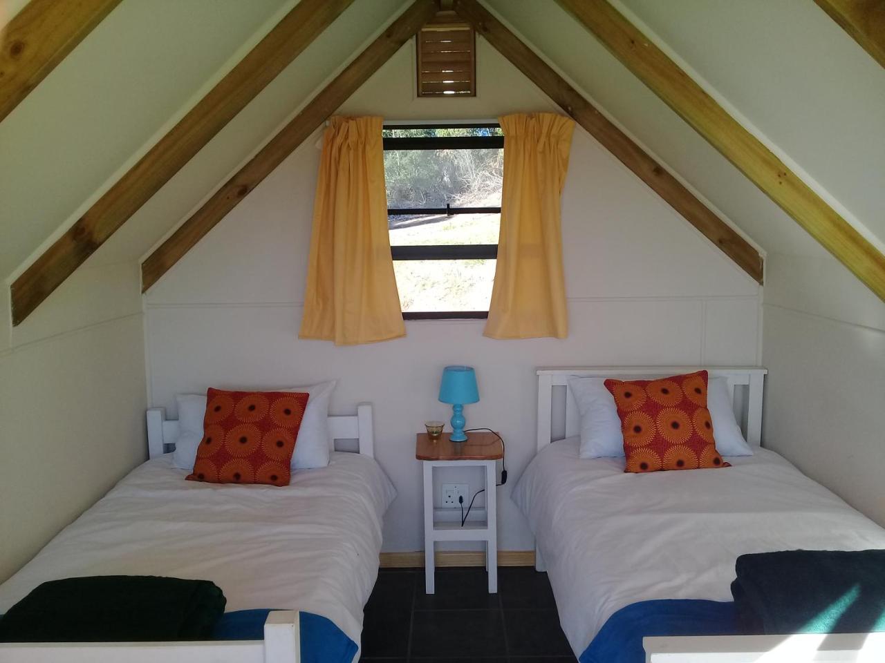 Sedgefield Huts Hotel Bagian luar foto