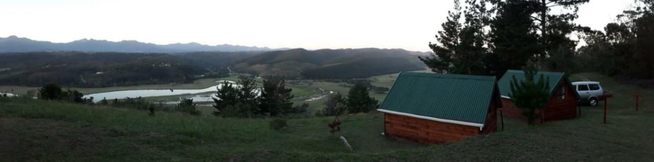 Sedgefield Huts Hotel Bagian luar foto